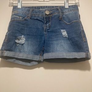 Amethyst jean shorts